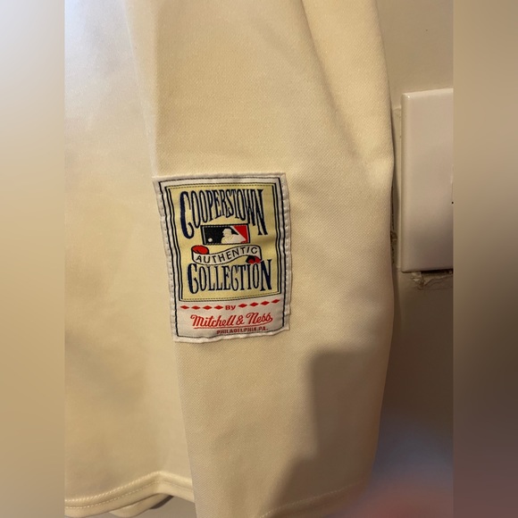 New with tags Mitchell and ness Colts Jersey Jimmy wynn - Picture 3 of 6